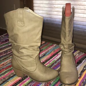 Charles Albert tan boots